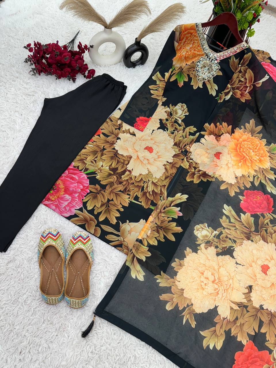 Women's designer flower print kurta pant with dupatta sets
