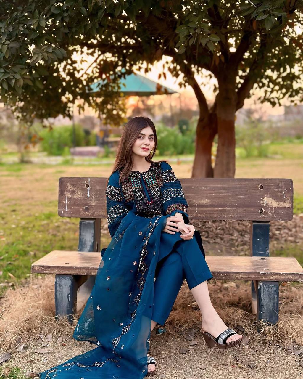 Roman silk foil paper work kurta set with organza dupatta