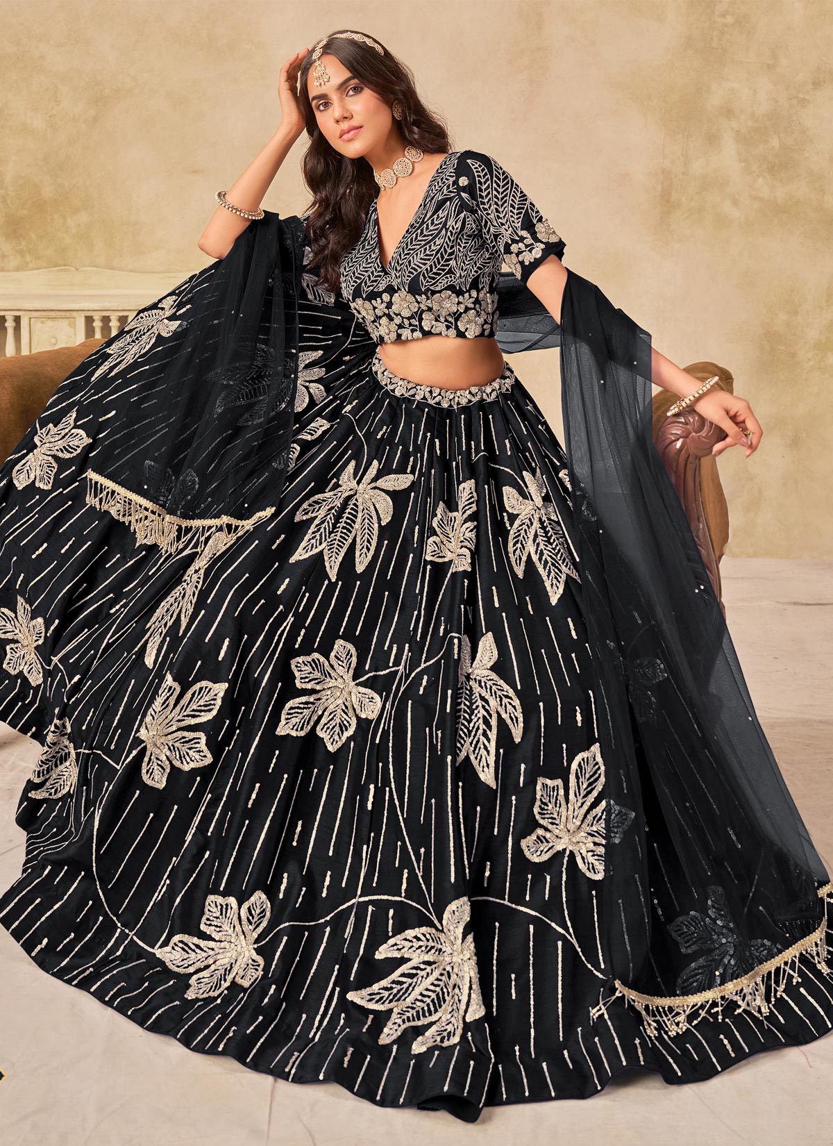 Silk Designer Lehenga Choli With Resham Work For Women