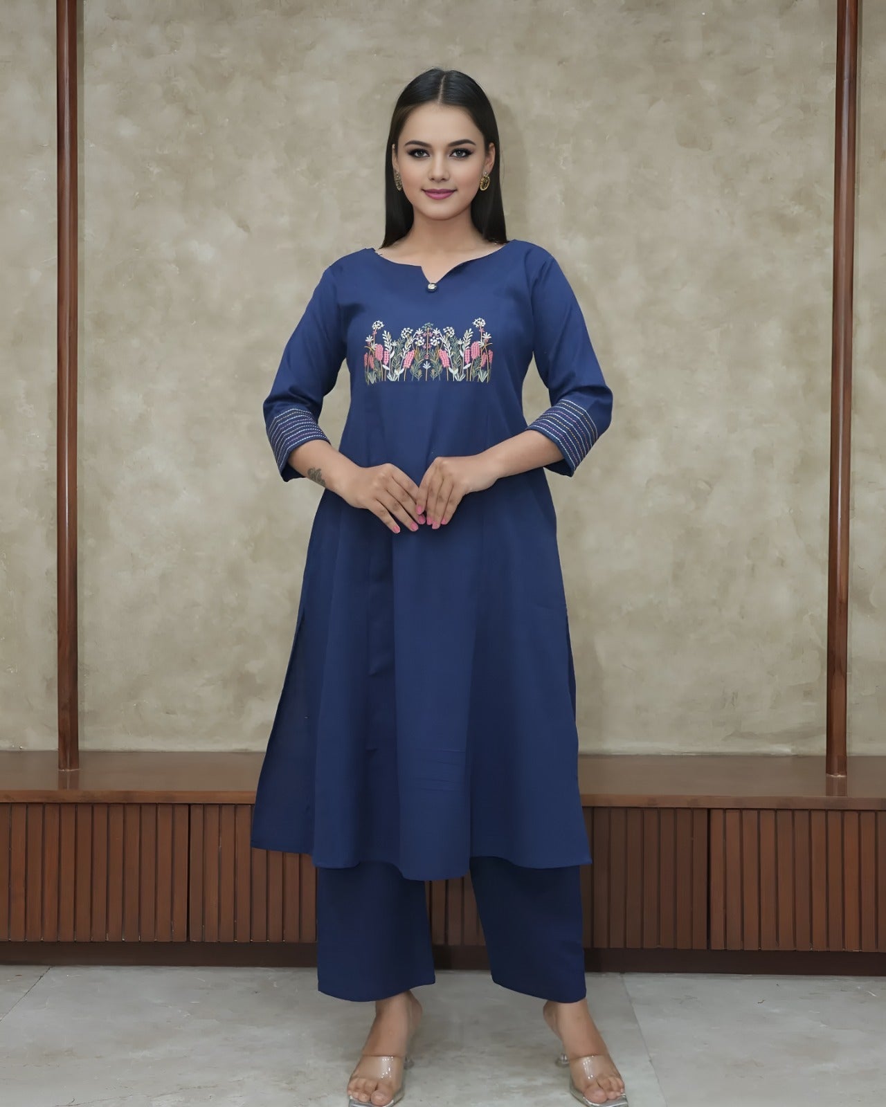 Women Floral Printed Regular Pure Cotton Kurta with Trousers