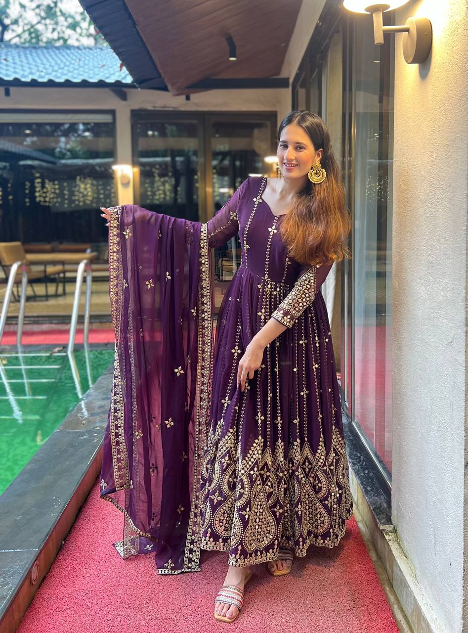 "Elegant Heavy Faux Georgette Anarkali Set with Sequence & Embroidery Work β Includes Dupatta, Pants, and Inner"