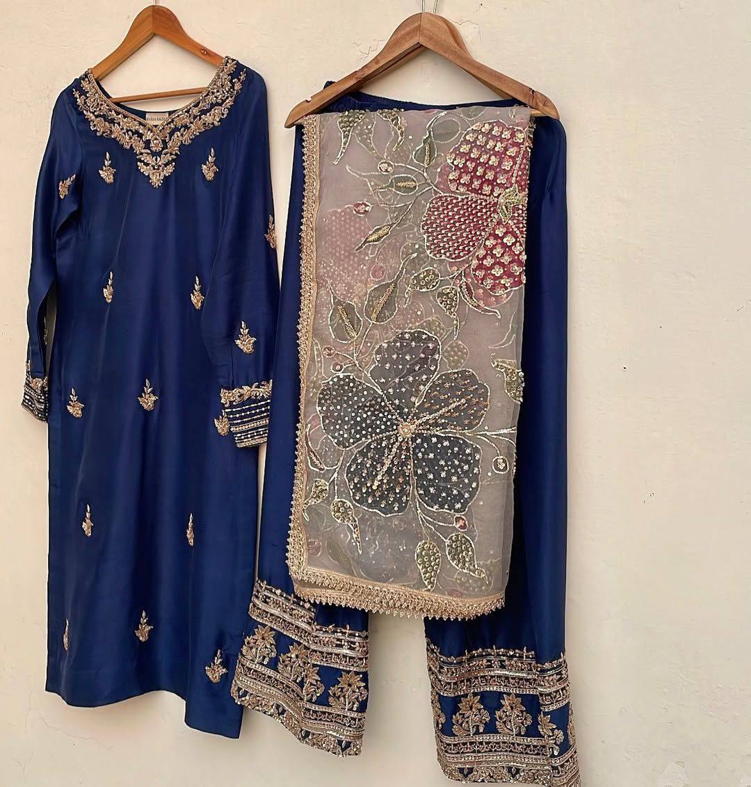 "Elegance in Chinon: Embroidered Sequence Suit with Organza Dupatta & Sequined Pant Border"