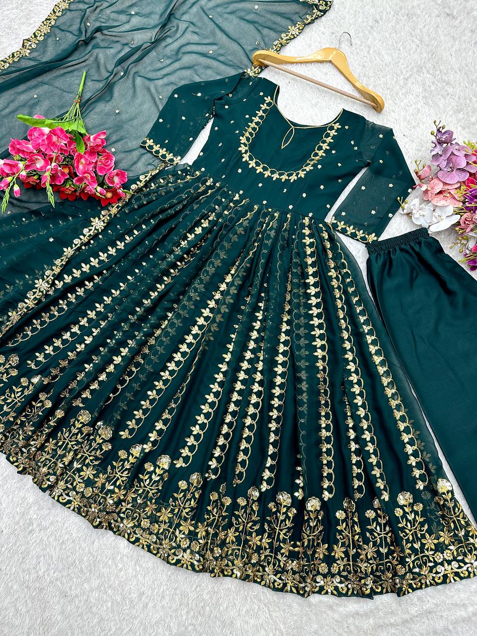 "Elegant Gwon Set with Heavy Embroidery & Sequins Detailing"