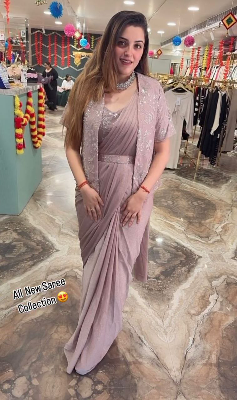 "Elegant Heavy Barbari Saree Set with Embroidered Jacket, Blouse & Belt"