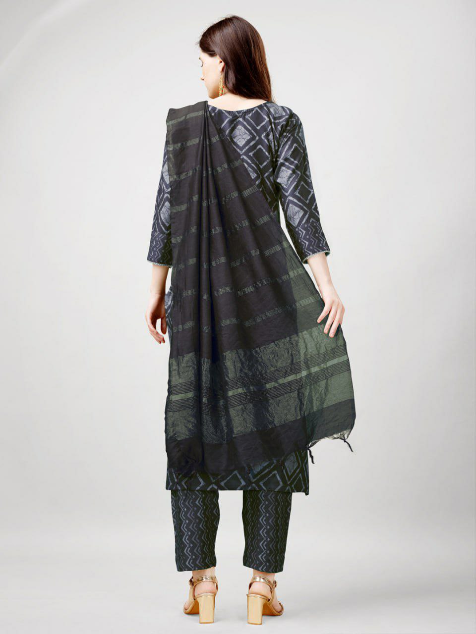 "Elegant Grey Rayon Kurti with Embroidery, Lace Details, Rayon Pants & Silk Blend Dupatta"