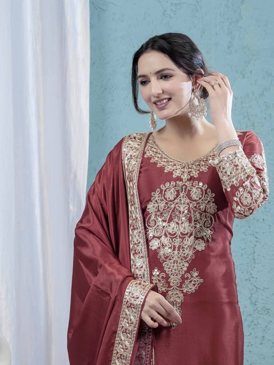 "Elegant Heavy Chinnon Silk Embroidered Suit Set with Dupatta and Pant"