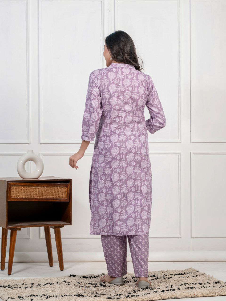 "Breezy Elegance: Pure Cotton Kurti Set for Sunny Days"