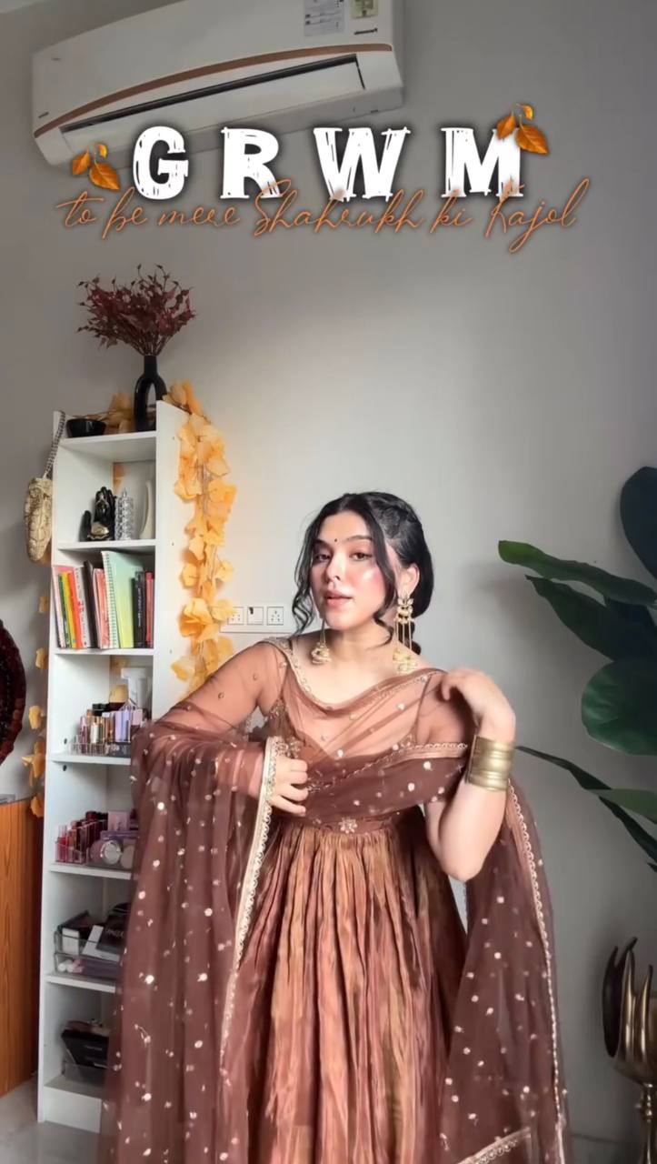 "Elegant Embroidered Fandy Silk Gown with Twill Net Dupatta"