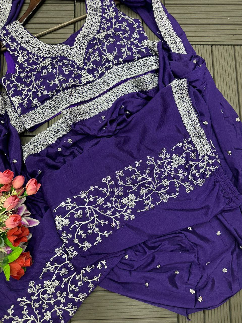 "Elegant Heavy Chinon Set with Thread & Sequence Work"