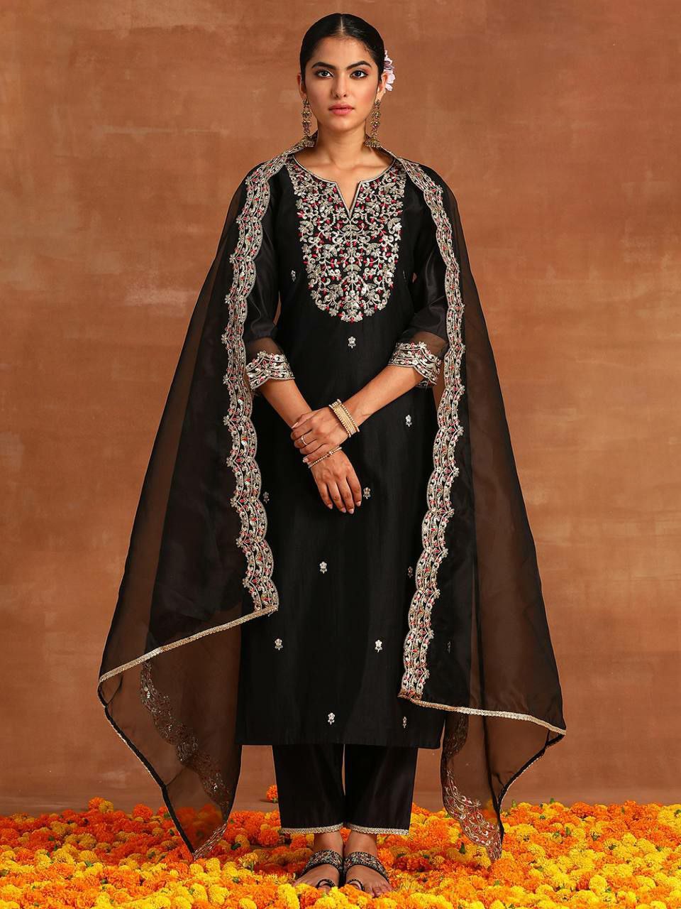 "Elegant Heavy Roman Silk Three-Piece Set with Multi-Thread Embroidery"