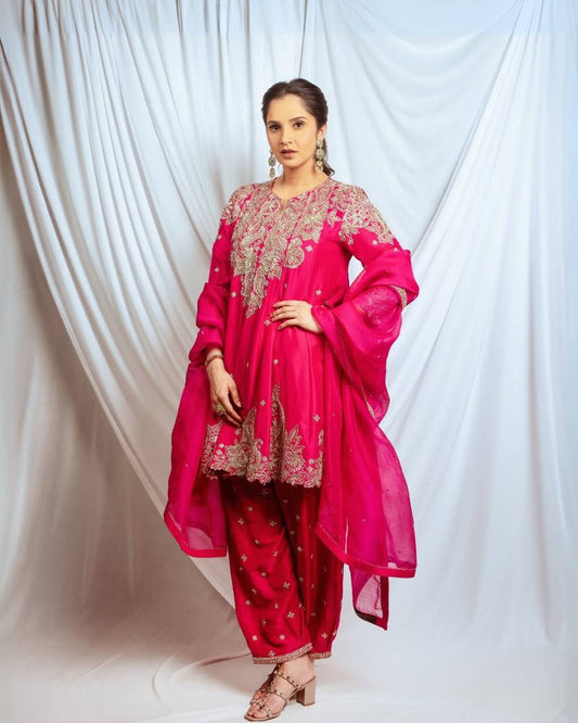 "Elegant Bloom Vichitra Sequin Embroidered Set with Organza Dupatta"