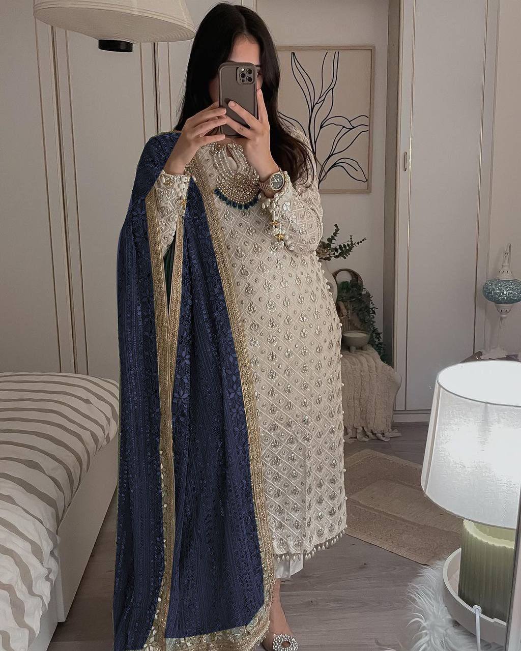 Designer Embroidery Kurta Pant set