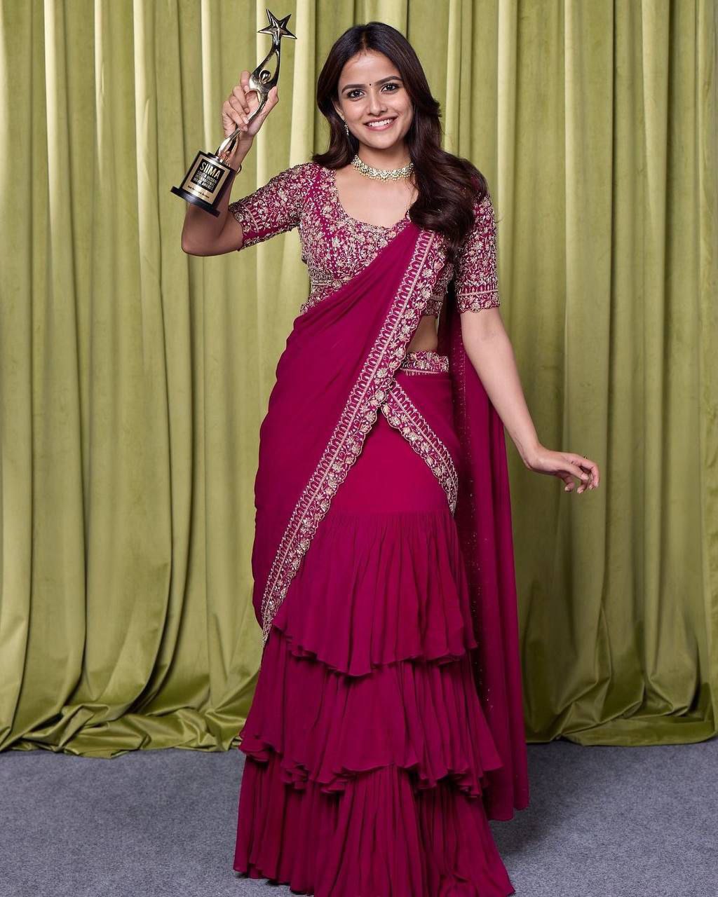 "Elegant Heavy Georgette Lehenga Saree with 3-Layer Ruffle Work & Dupatta"