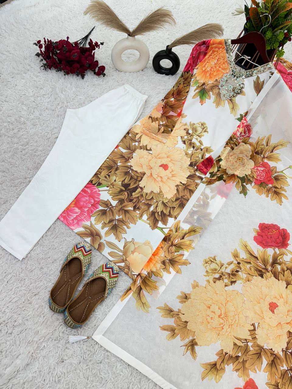 Women's designer flower print kurta pant with dupatta sets