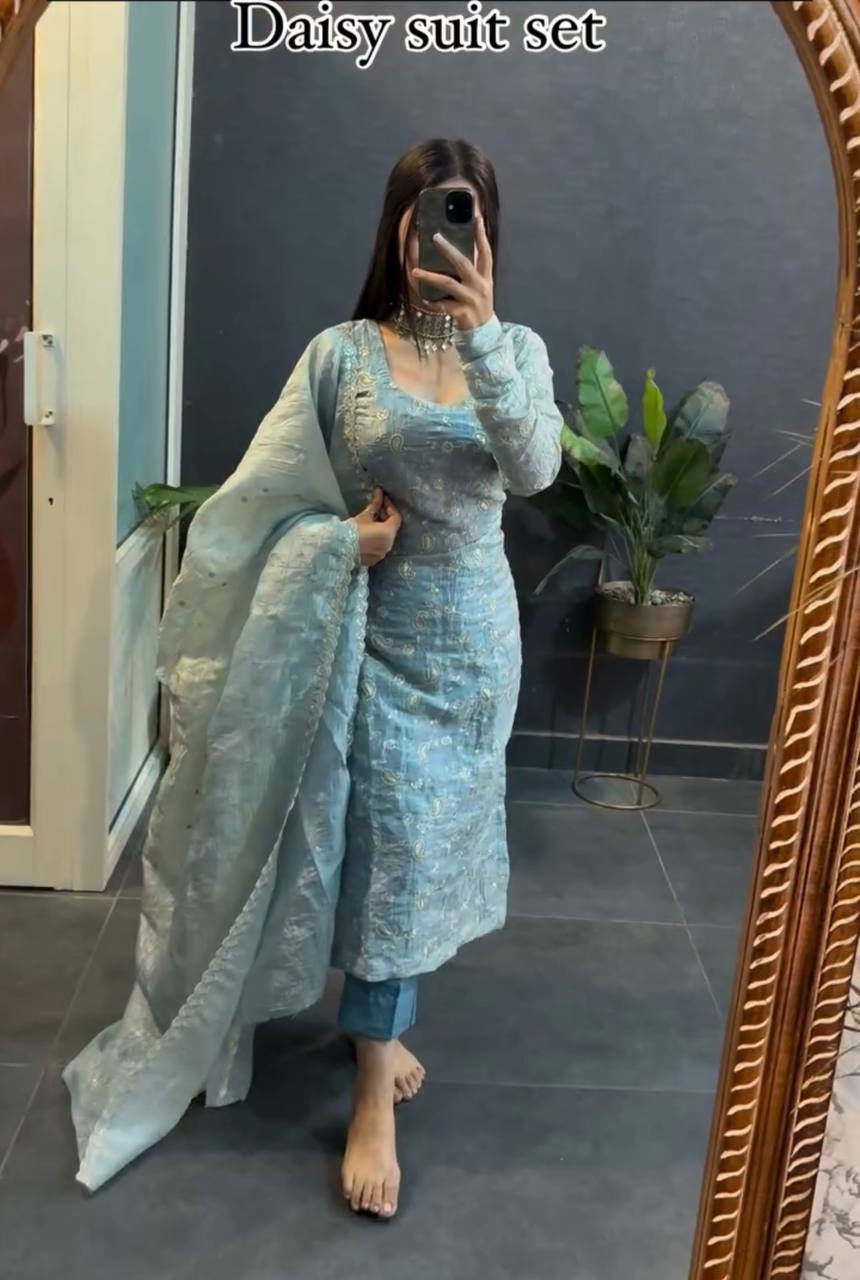 Space Silk kurta set for women,Festival wear suit