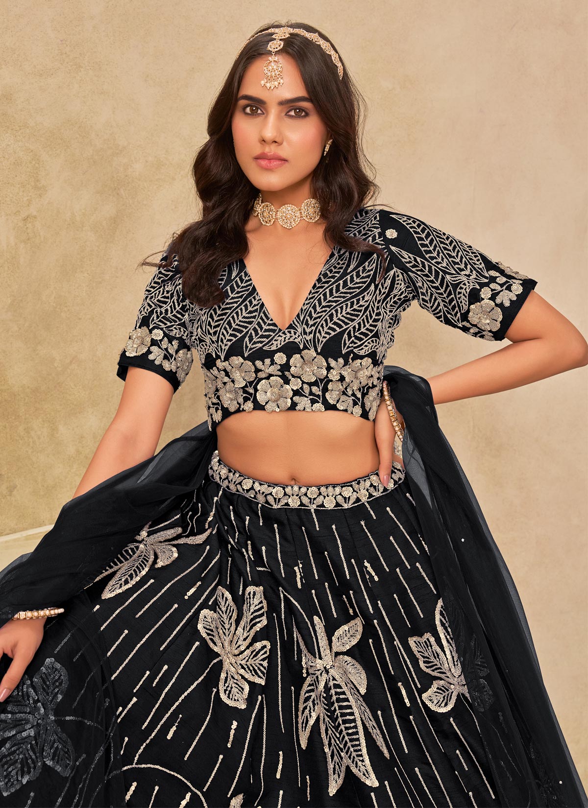 Silk Designer Lehenga Choli With Resham Work For Women