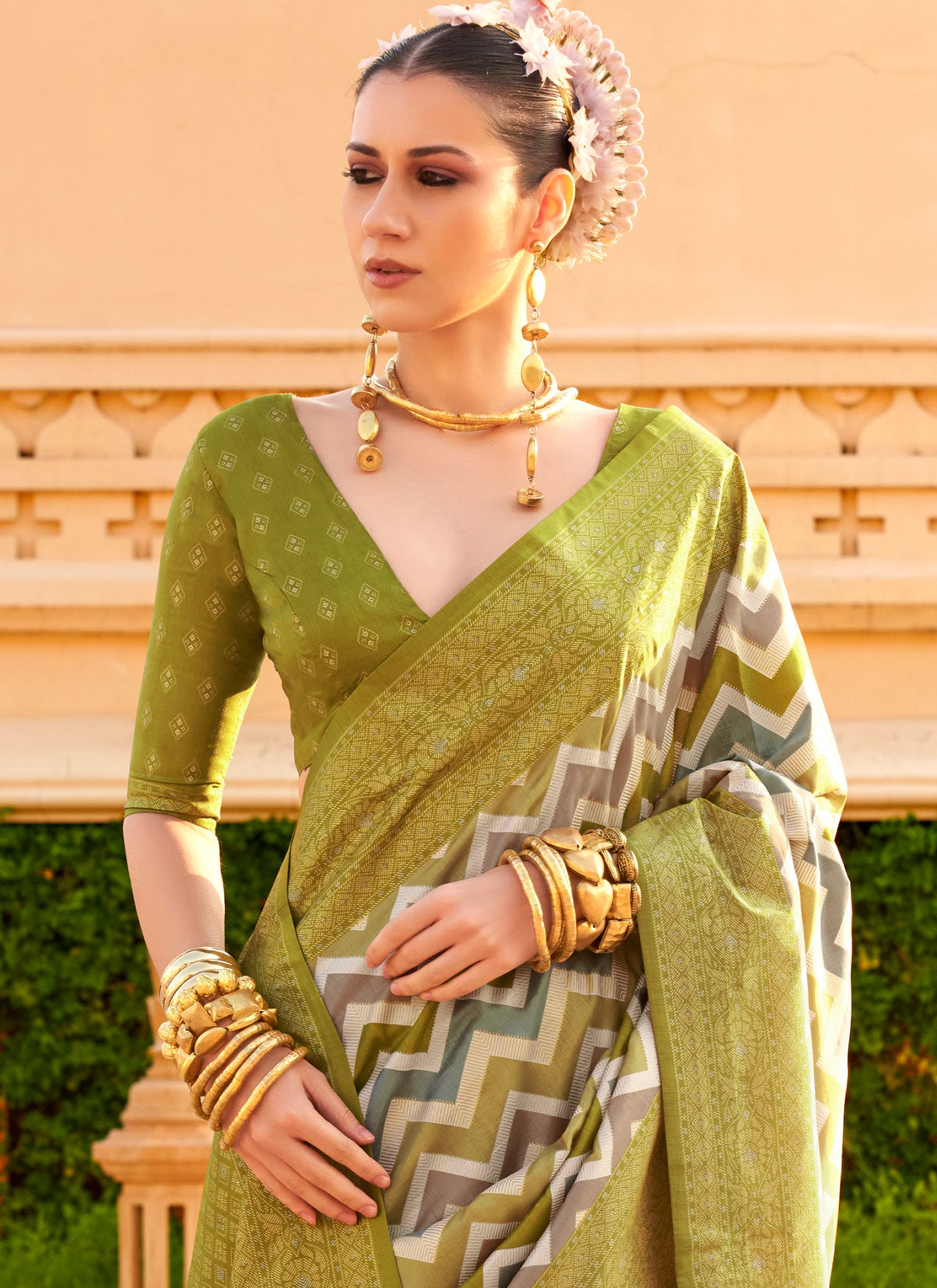 Viscose Silk Woven Work Classic Saree In Multi Color