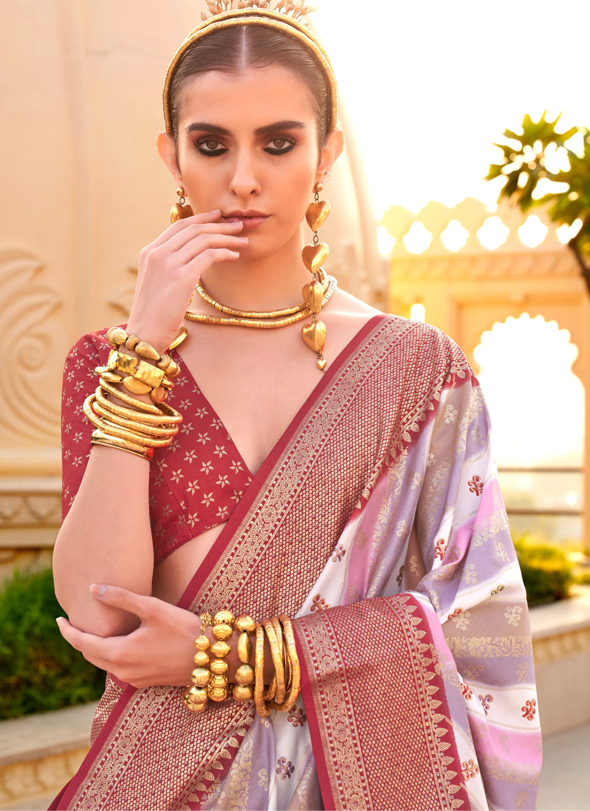 Viscose Silk Classic Saree With Woven Work For Women