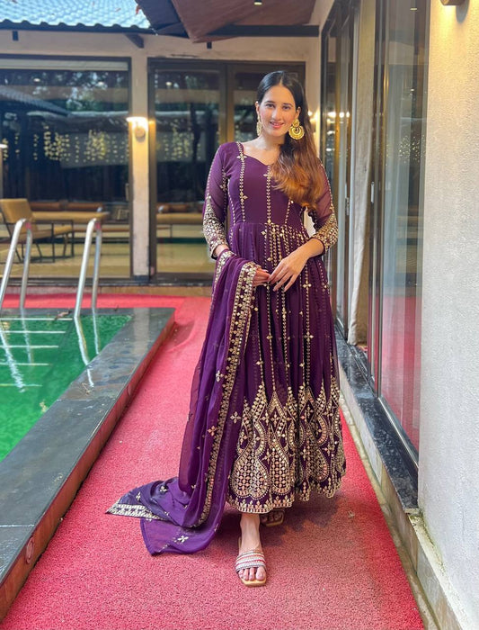 "Elegant Heavy Faux Georgette Anarkali Set with Sequence & Embroidery Work – Includes Dupatta, Pants, and Inner"