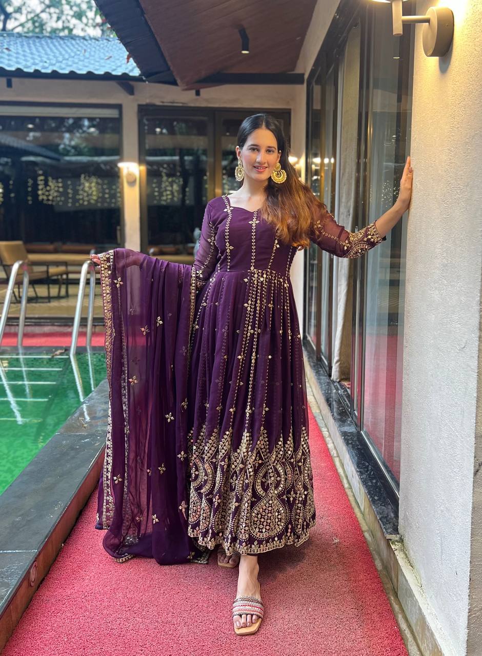 "Elegant Heavy Faux Georgette Anarkali Set with Sequence & Embroidery Work – Includes Dupatta, Pants, and Inner"