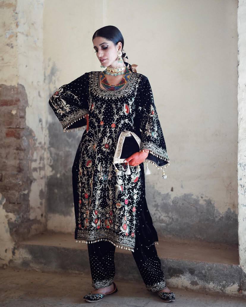 "Elegant Velvet & Georgette Set with Sequence & Thread Embroidery, Cutwork & Potli - Kurti, Plazzo & Dupatta"