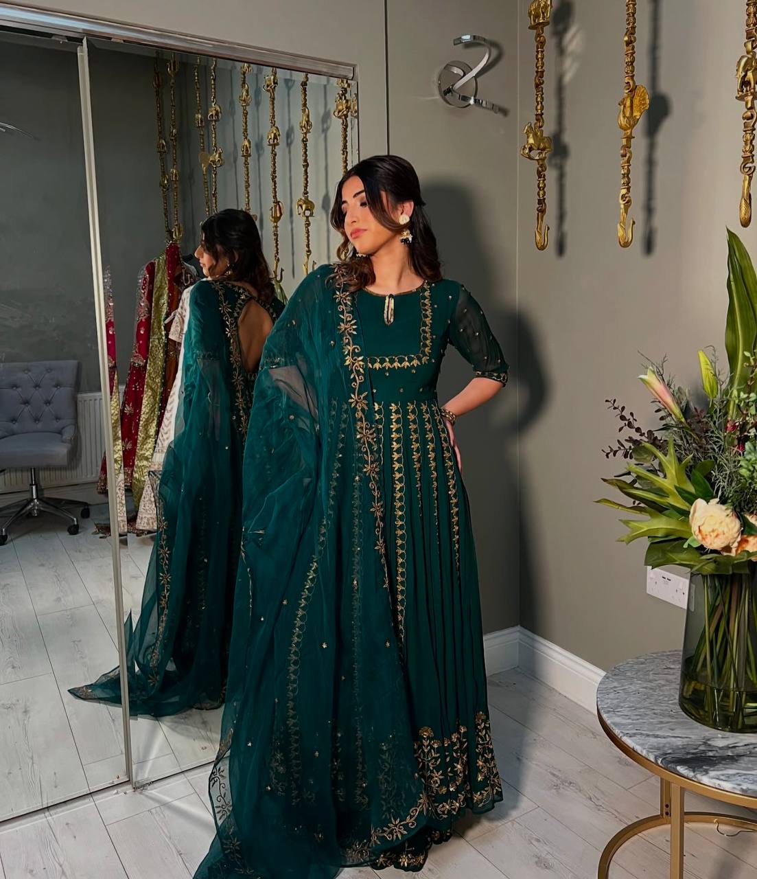 "Elegant Gwon Set with Heavy Embroidery & Sequins Detailing"