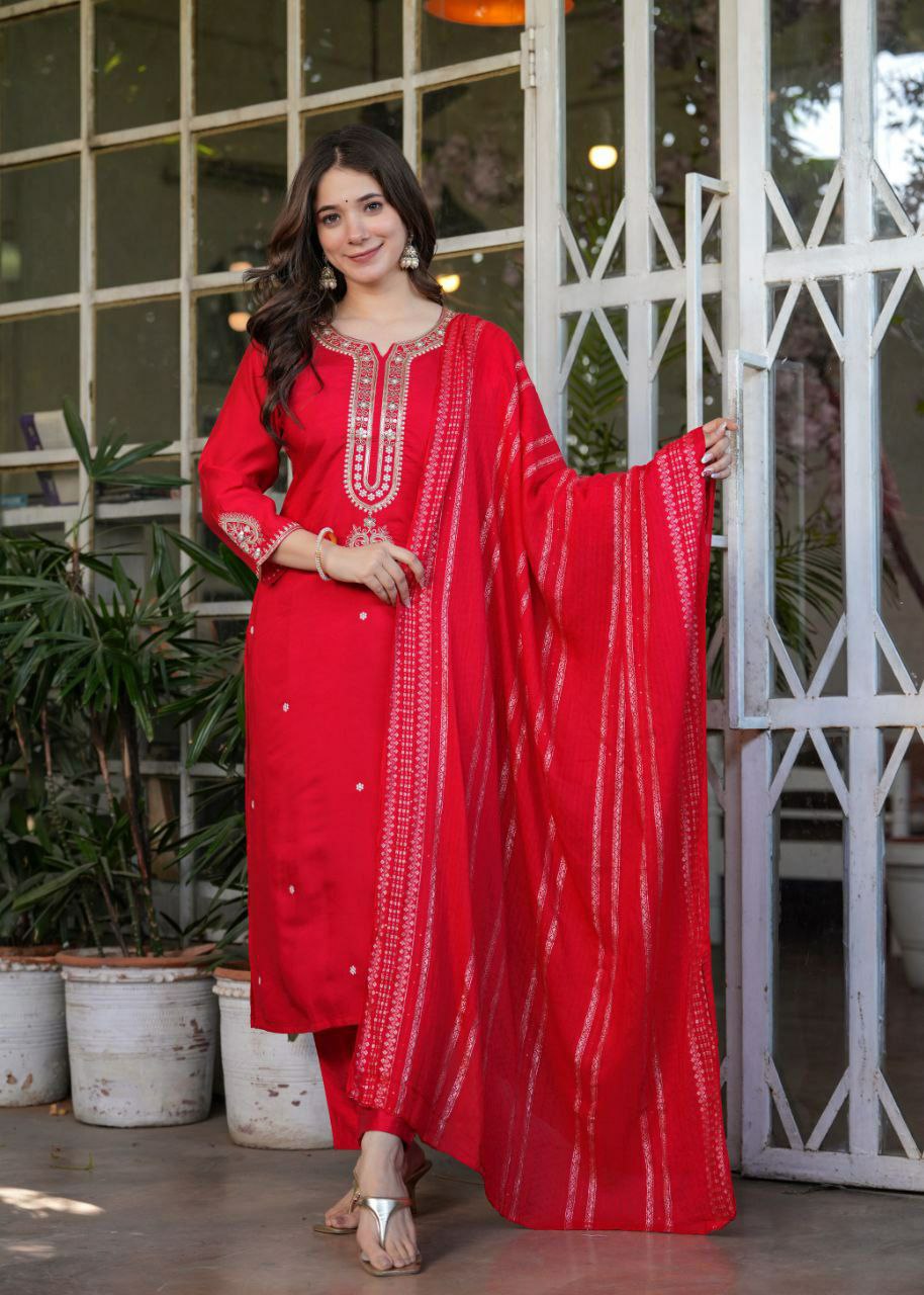 "Elegant Viscose Chanderi Kurti Set with Embroidered Sequins & Jacquard Dupatta"
