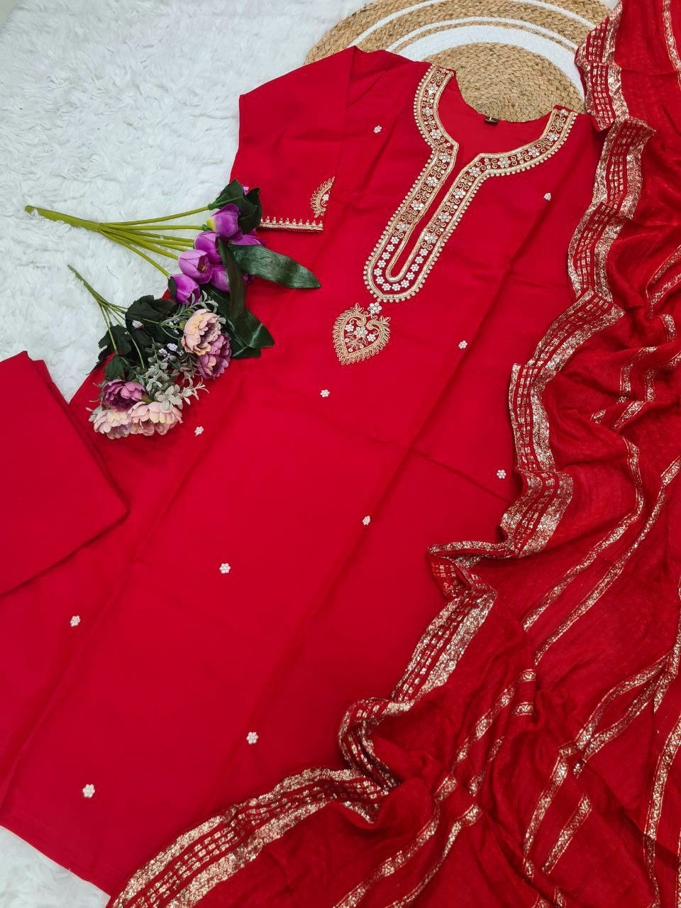 "Elegant Viscose Chanderi Kurti Set with Embroidered Sequins & Jacquard Dupatta"