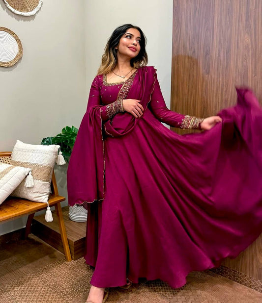 "Luxury Vichi Silk GWON with Embroidered Dupatta – Fully Stitched & Ready to Wear"