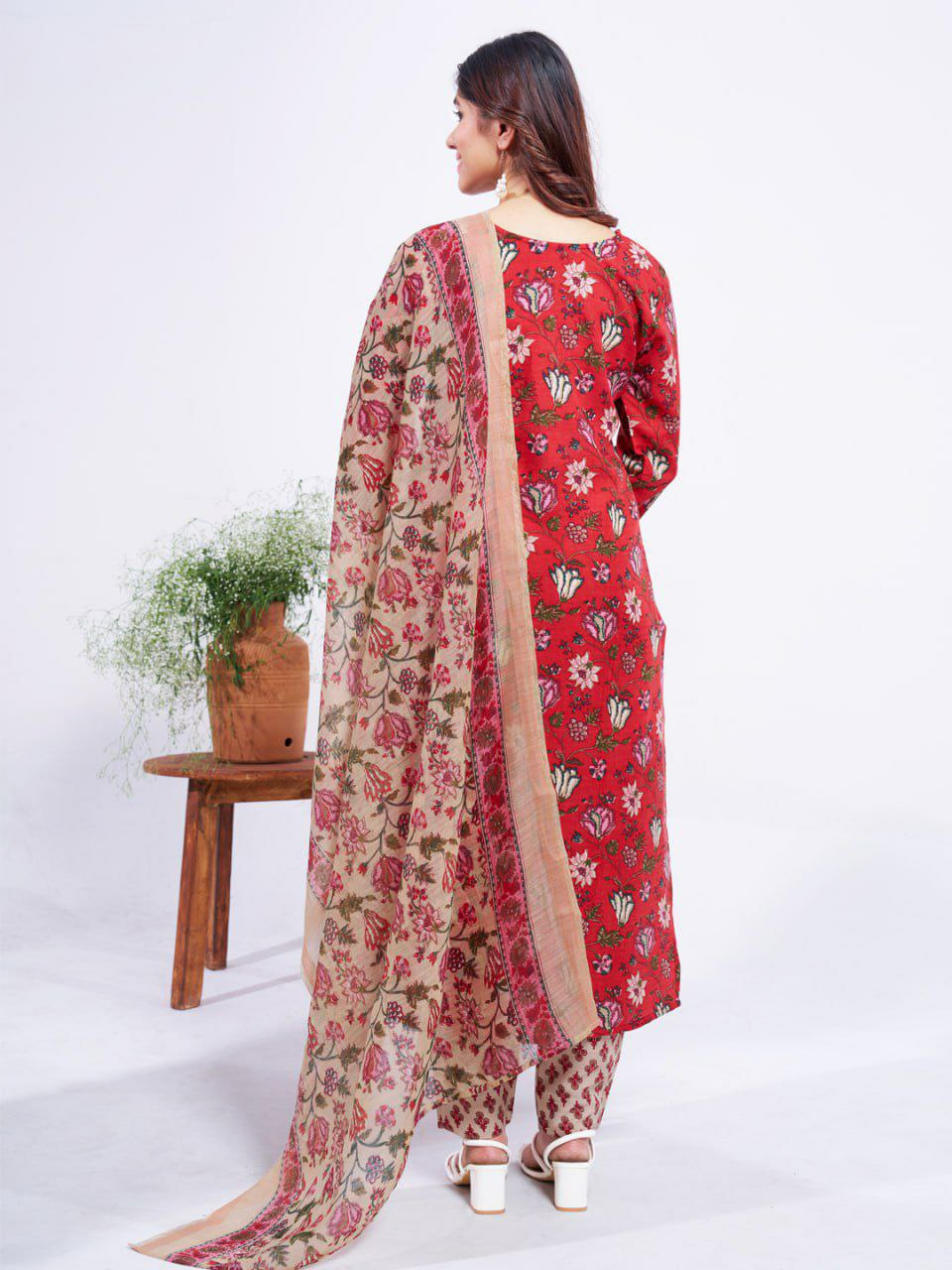 "Red Cotton Blend Printed Kurti, Pant & Dupatta Set"