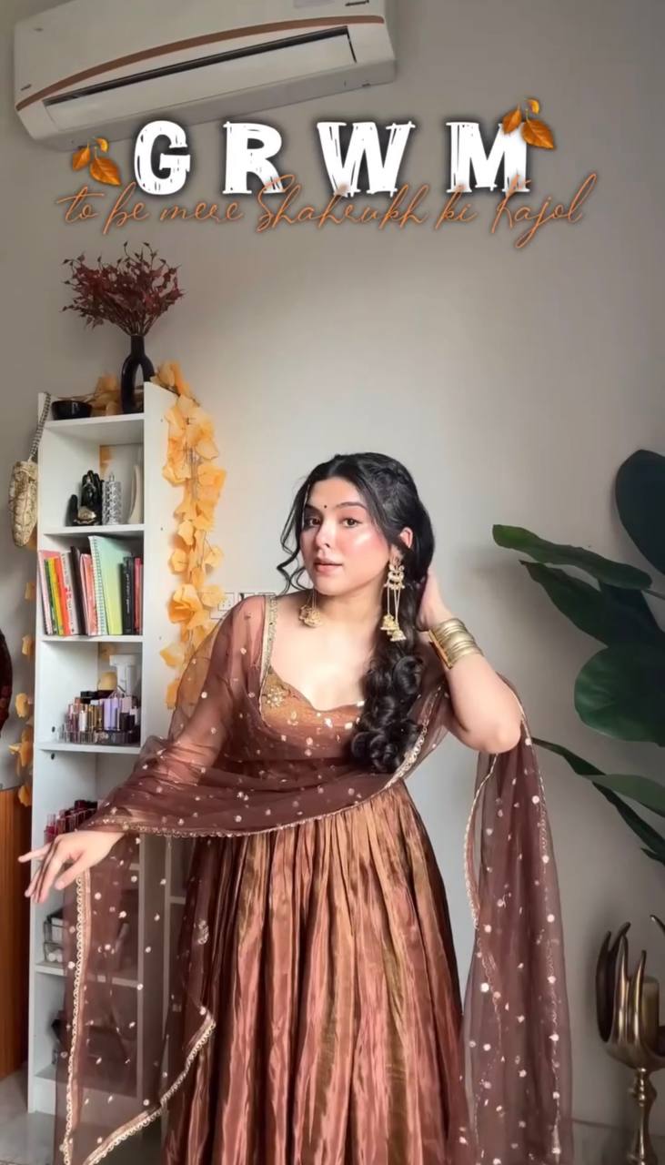 "Elegant Embroidered Fandy Silk Gown with Twill Net Dupatta"