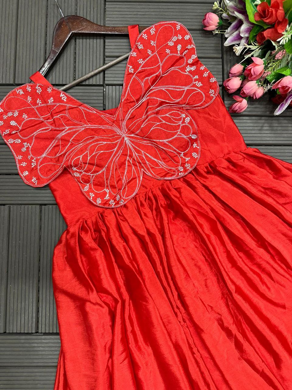 "Elegant Chinon Silk Designer Gown with Butterfly Sleeves"