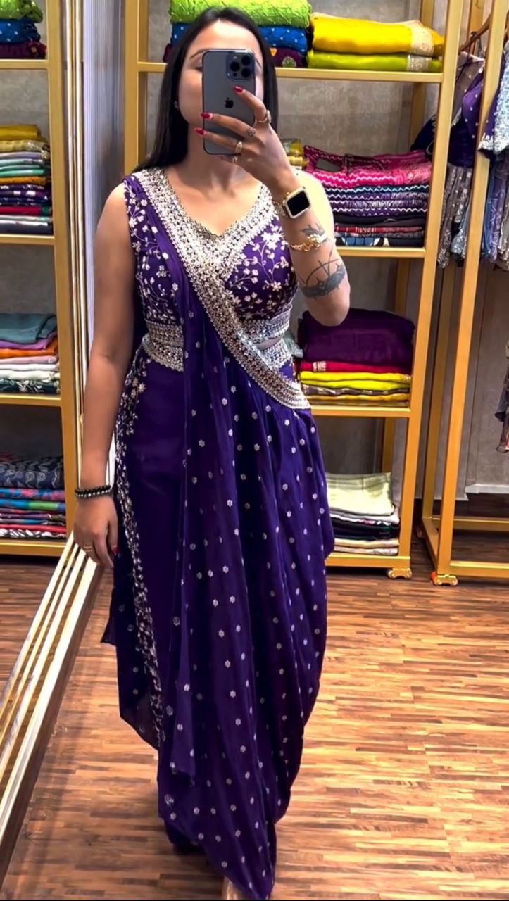 "Elegant Heavy Chinon Set with Thread & Sequence Work"