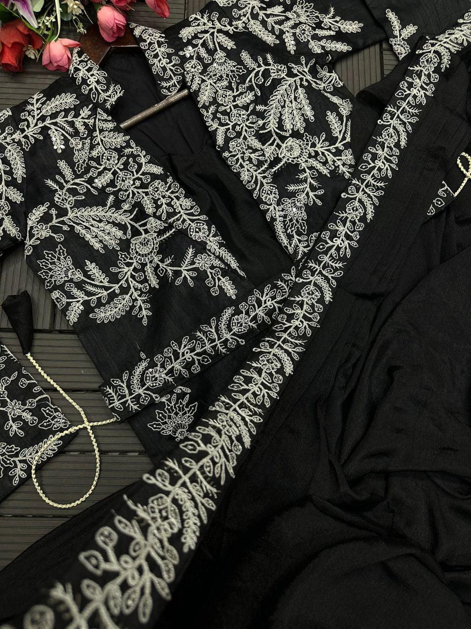 "Elegantly Embroidered Heavy Chinon Saree Set with Jacket and Belt"