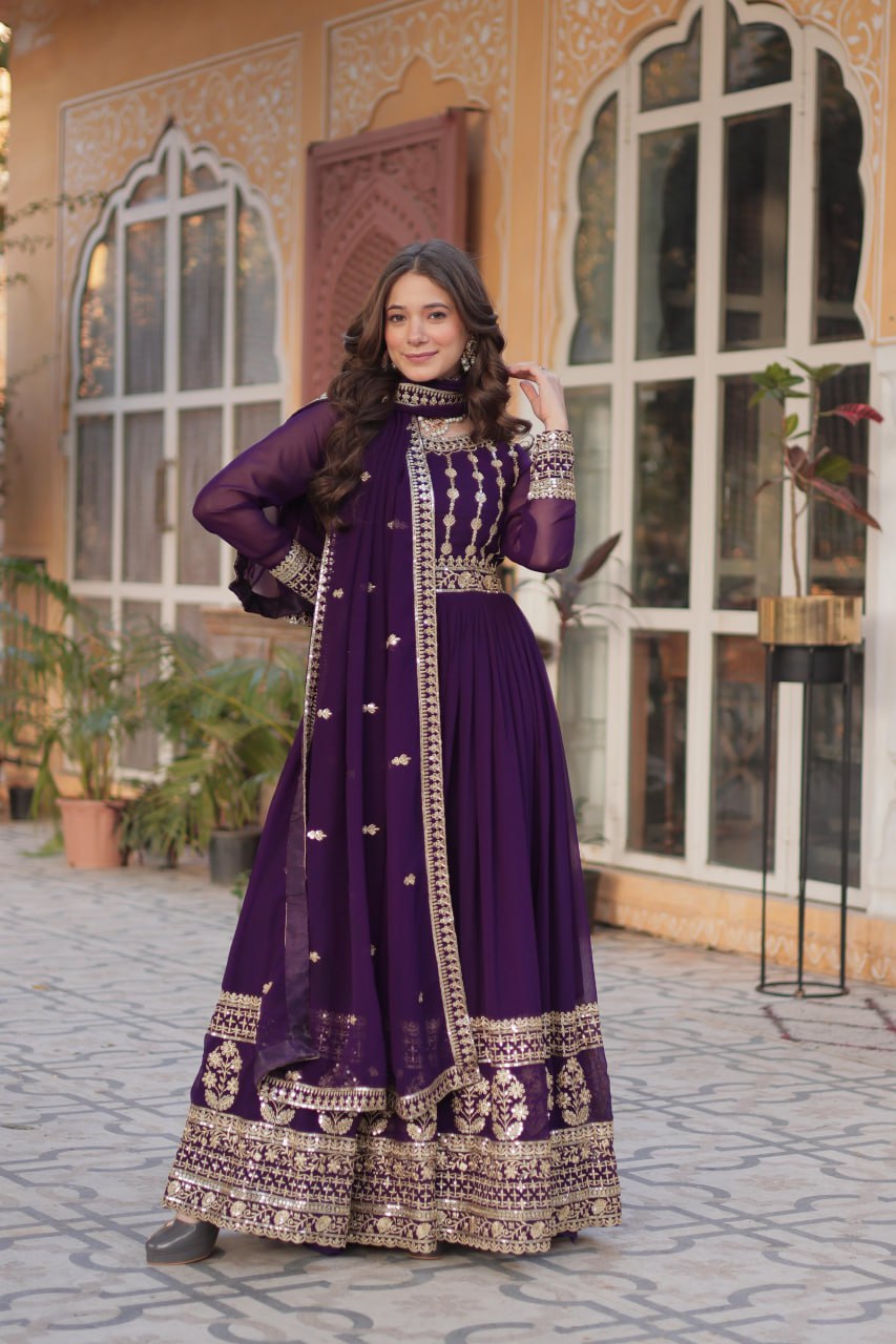 "Elegantly Embellished Faux Blooming Gown & Dupatta Set with Zari and Sequins Work"