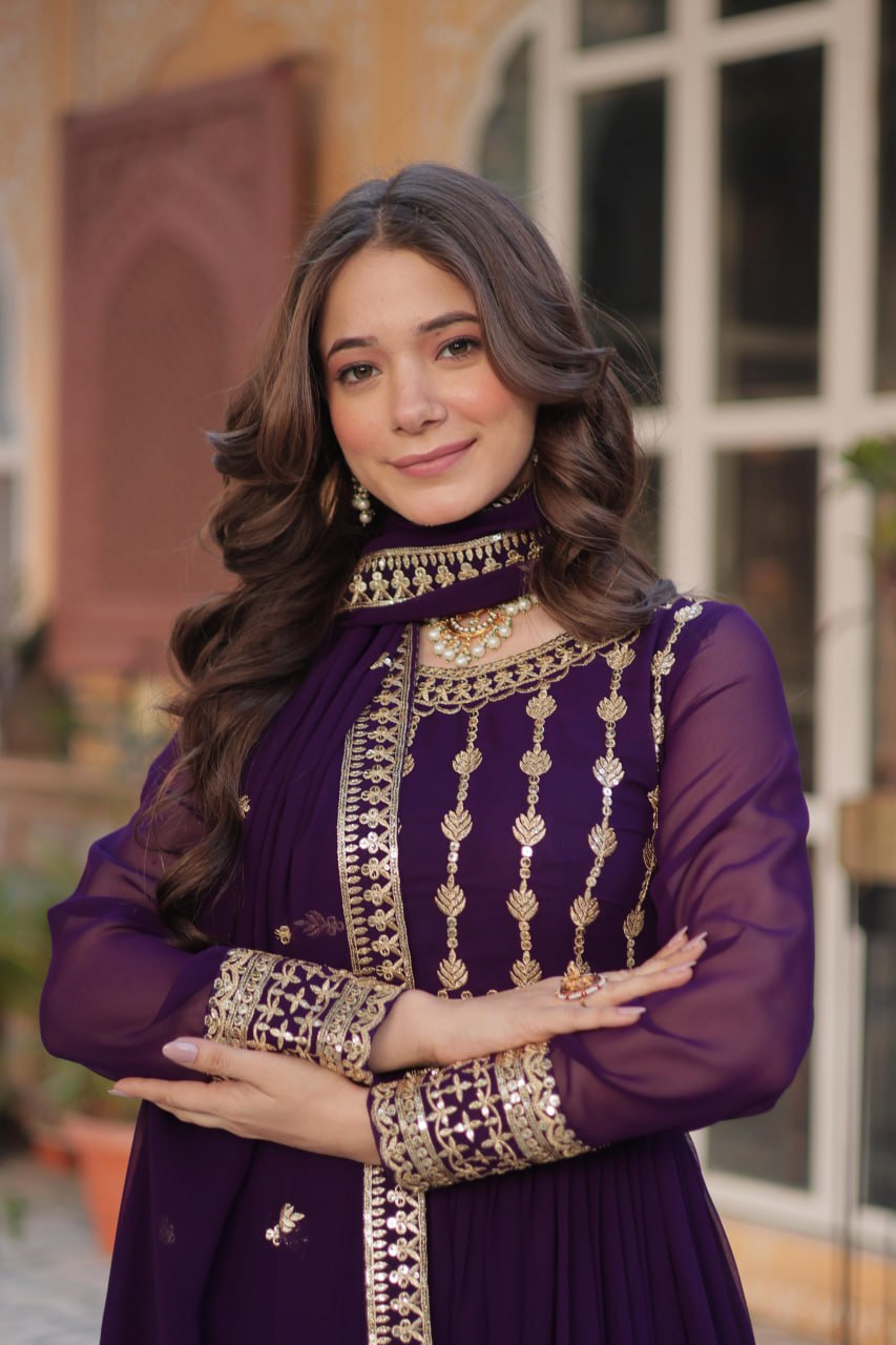 "Elegantly Embellished Faux Blooming Gown & Dupatta Set with Zari and Sequins Work"