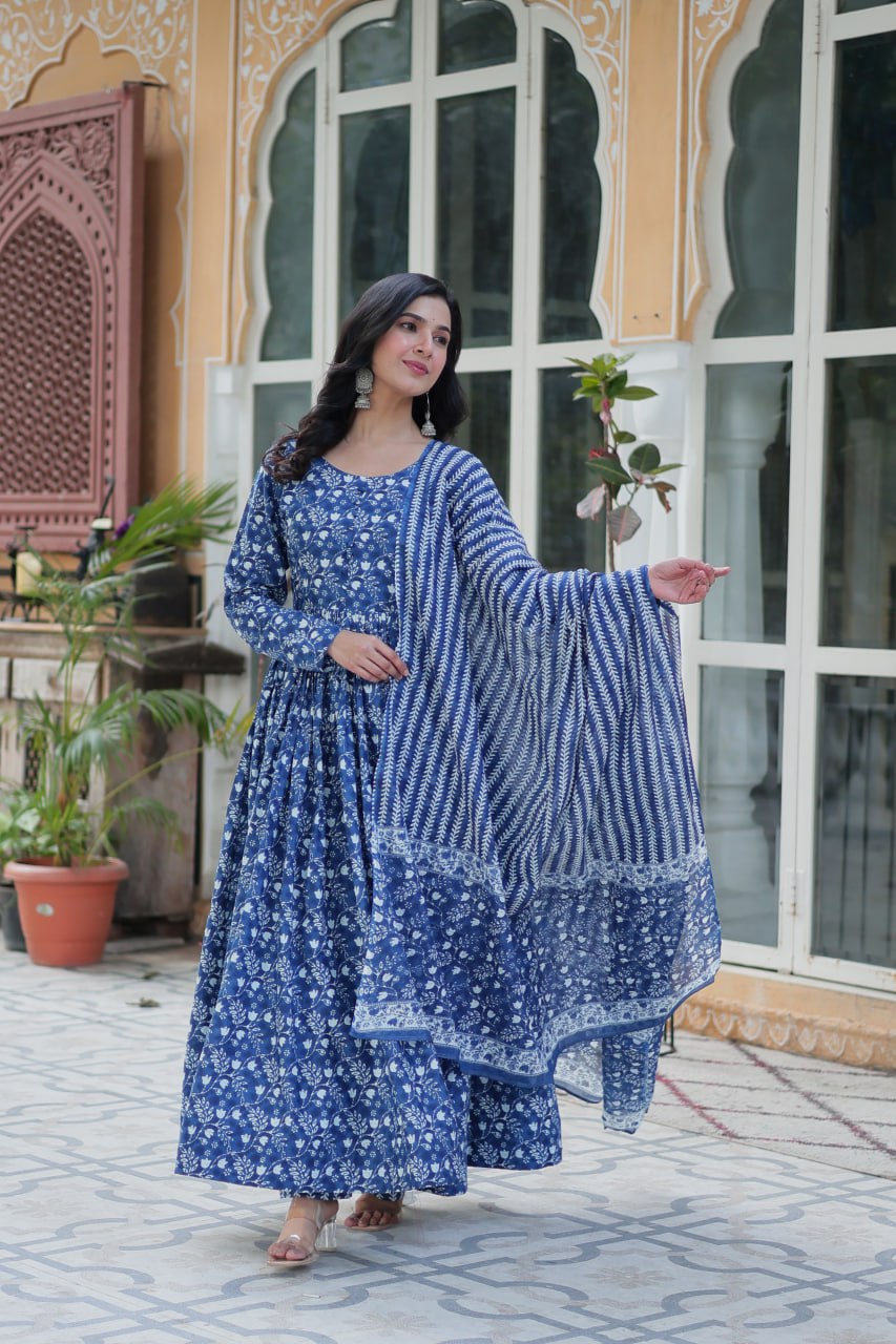 "Elegant Pure Cotton Top and Bottom Set with Matching Dupatta"