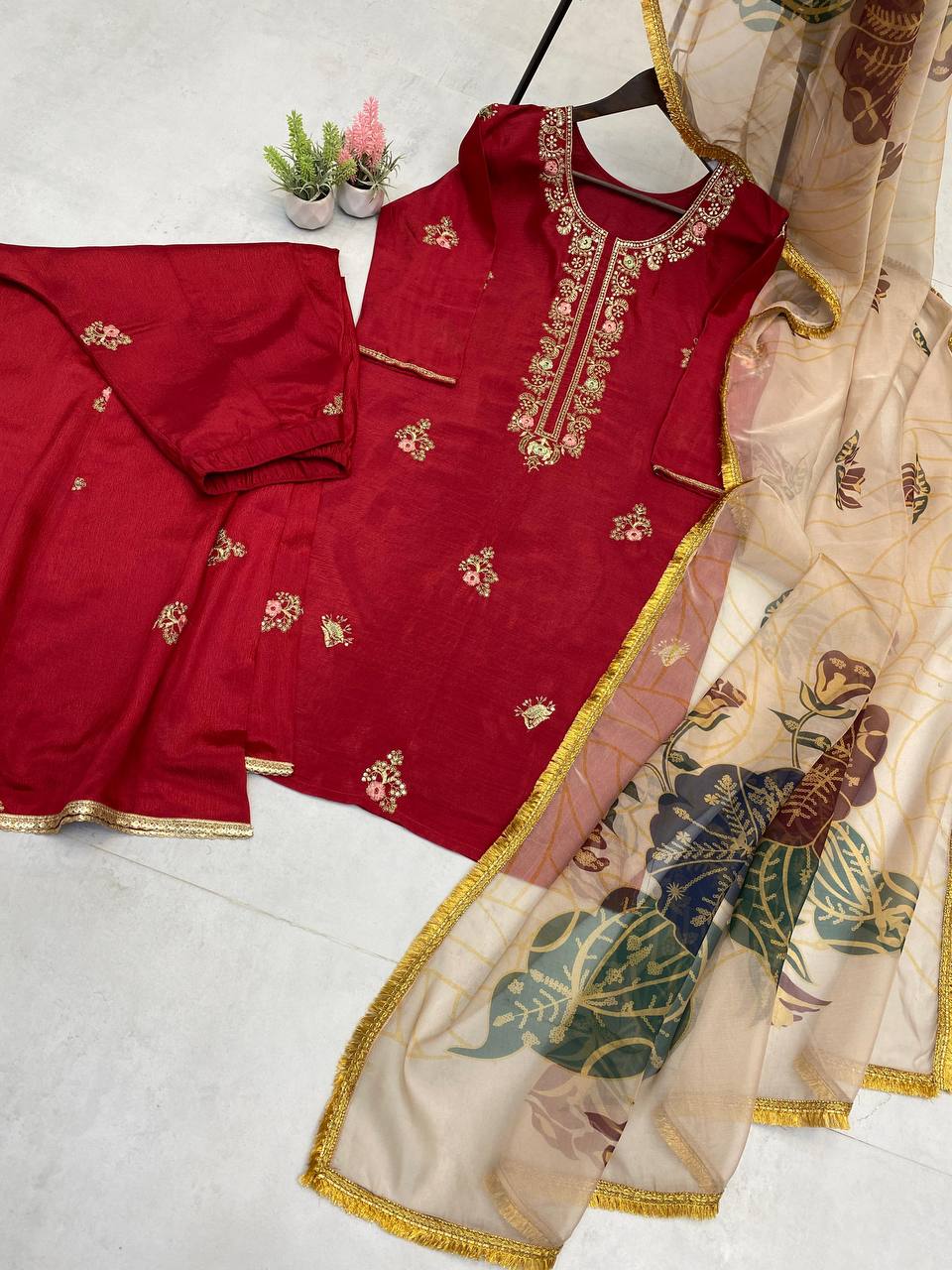 "Elegant Chinon Embroidered Sequence Suit Set with Lace-Trimmed Plazzo and Organza Dupatta"